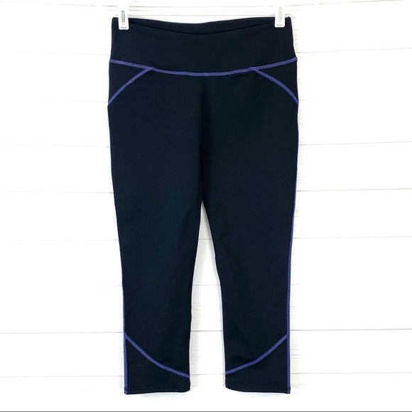 Fabletics Lima PowerHold Capri - Picture 3 of 8